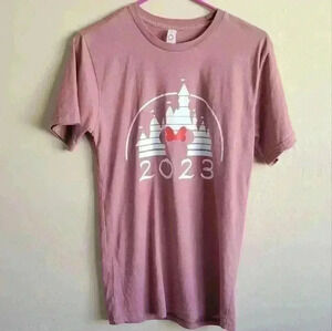 Minnie’s Castle Shirt 2023  in Heather mauve size small